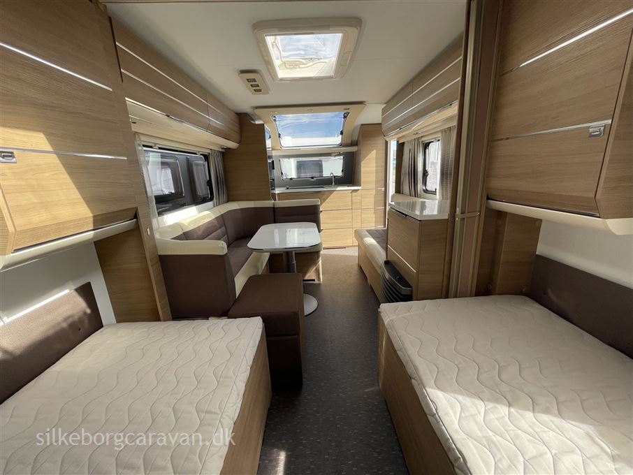 Adria Adora 613 HT